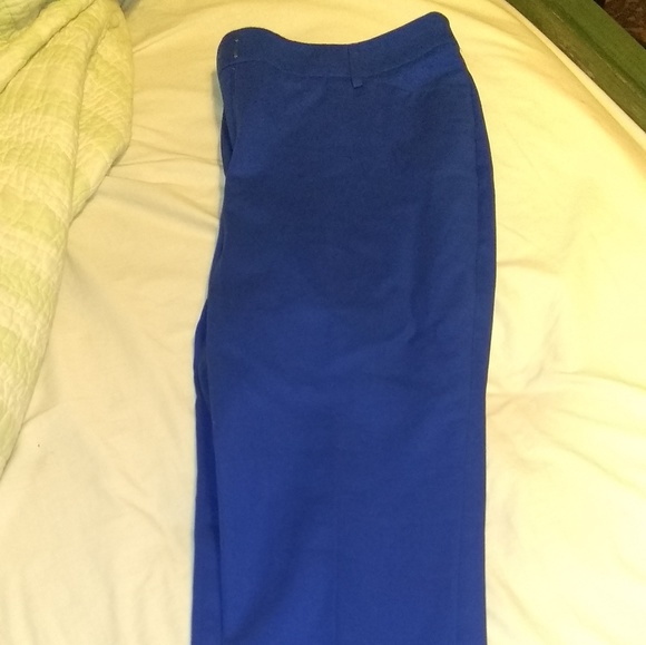 Chico's royal blue crop pant 1.5 - Picture 1 of 7
